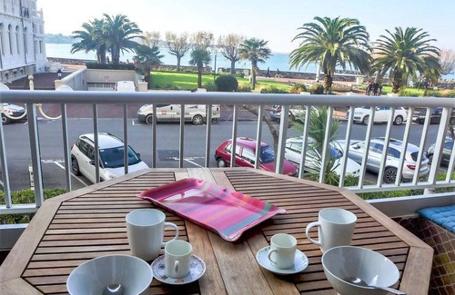 Saint-Jean-de-Luz City Center Apartment | 60 m² Apartment ∙ 2 bedrooms ∙ 6 guests