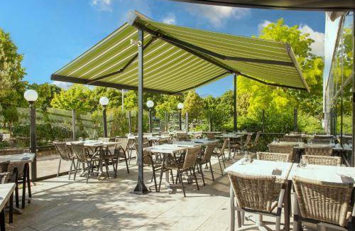 Chasseneuil-du-Poitou Hotel | 60 m² Hotel ∙ 127 guests
