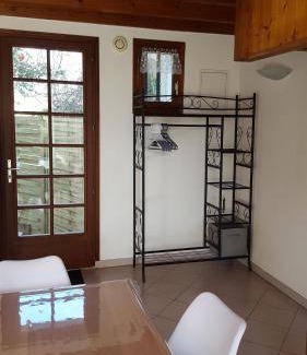 Saint-Xandre House | 60 m² House ∙ 2 bedrooms ∙ 4 guests