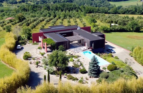 Lusignan-Petit House | 60 m² House ∙ 1 bedroom ∙ 2 guests