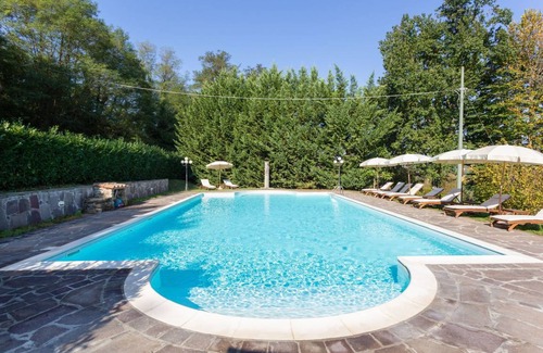 Vicchio Villa | 600 m² Villa ∙ 10 bedrooms ∙ 20 guests