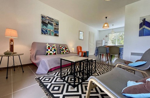 Domino House | 62 m² House ∙ 2 bedrooms ∙ 4 guests