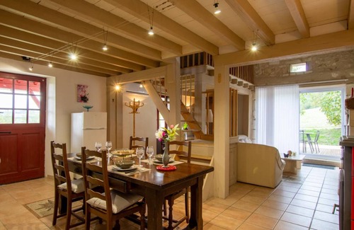 Tocane-Saint-Apre House | 63 m² Gîte ∙ 2 bedrooms ∙ 4 guests