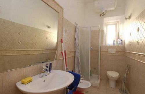 Noailles Apartment | 64 m² Apartment ∙ 1 bedroom ∙ 2 guests
