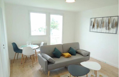 Villenave-d'Ornon Resort | 64 m² Private room ∙ 1 bedroom ∙ 1 guest