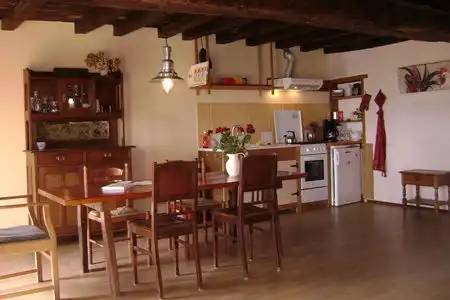 Suris House | 65 m² House ∙ 2 bedrooms ∙ 4 guests