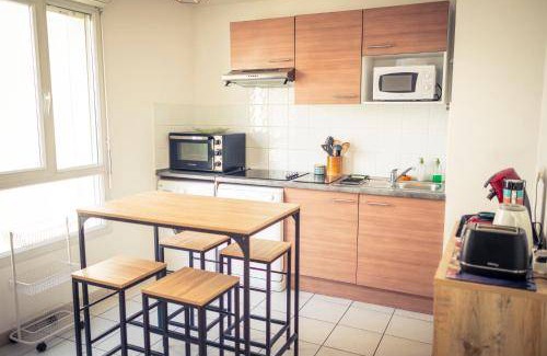 Lormont Apartment | 66 m² Apartment ∙ 2 bedrooms ∙ 4 guests