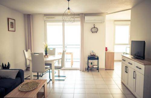 Lormont Apartment | 66 m² Apartment ∙ 2 bedrooms ∙ 4 guests