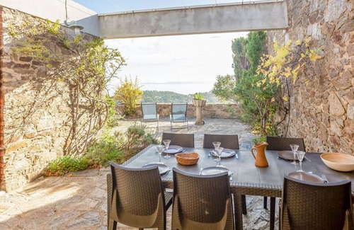 Cap Benat House | 68 m² House ∙ 2 bedrooms ∙ 5 guests