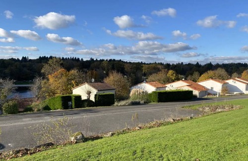 Montbron House | 68 m² House ∙ 3 bedrooms ∙ 4 guests