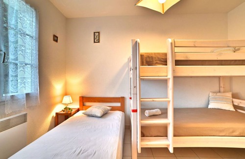 Domino House | 70 m² House ∙ 1 bedroom ∙ 5 guests