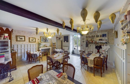 Saivres Apartment | 70 m² Apartment ∙ 2 bedrooms ∙ 4 guests