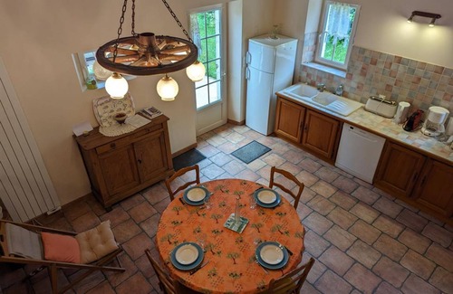 Saint-Romain Cottage | 70 m² Cabin ∙ 1 bedroom ∙ 4 guests