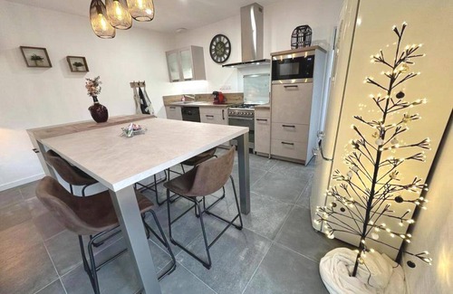 Roquefort House | 70 m² Gîte ∙ 2 bedrooms ∙ 4 guests