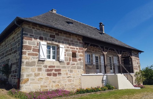 Yssandon House | 70 m² Gîte ∙ 3 bedrooms ∙ 6 guests