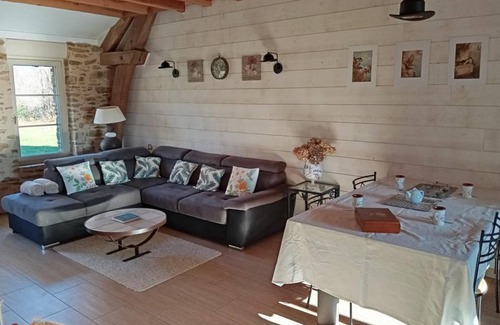 Condat-sur-Ganaveix House | 70 m² Gîte ∙ 2 bedrooms ∙ 5 guests
