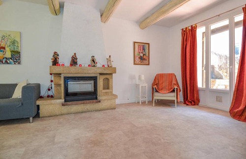 Eyguieres House | 70 m² House ∙ 3 bedrooms ∙ 5 guests