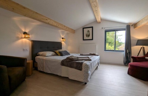 Baignes-Sainte-Radegonde Cottage | 72 m² Cabin ∙ 2 bedrooms ∙ 4 guests