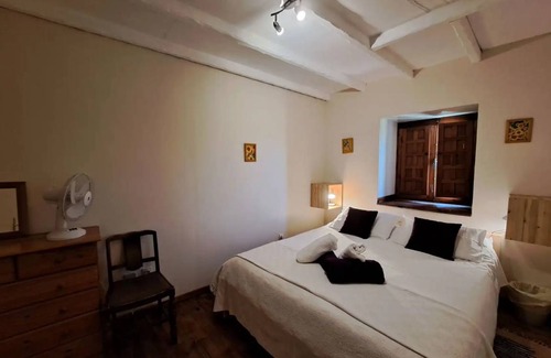 Saint-Pierre-de-Juillers House | 72 m² House ∙ 3 bedrooms ∙ 6 guests