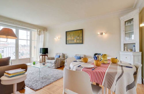 Biarritz City Centre Apartment | 72 m² Apartment ∙ 2 bedrooms ∙ 6 guests