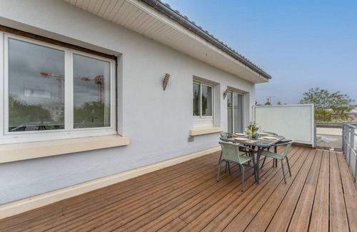Le Bouscat Apartment | 73 m² Apartment ∙ 2 bedrooms ∙ 4 guests