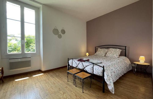 Escoubes House | 73 m² Gîte ∙ 2 bedrooms ∙ 4 guests