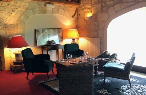 Lugon-et-l'ile-du-Carney Bed & Breakfast | 75 m² Bed and breakfast ∙ 4 guests