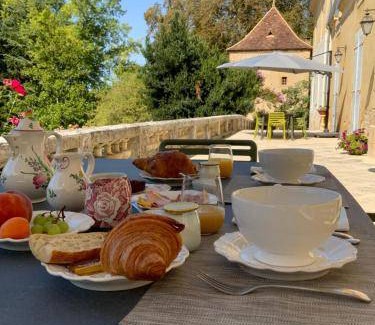 Castels et Bezenac Bed & Breakfast | 75 m² Bed and breakfast ∙ 2 bedrooms ∙ 6 guests