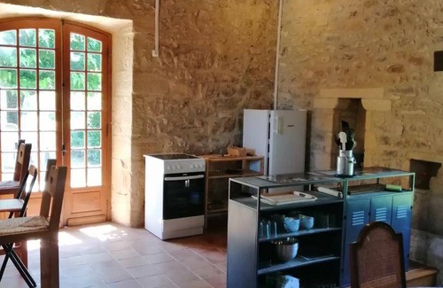 Thenon House | 75 m² Gîte ∙ 2 bedrooms ∙ 4 guests