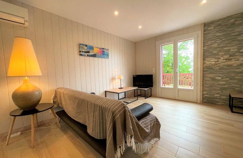 Urrugne House | 75 m² Gîte ∙ 3 bedrooms ∙ 5 guests