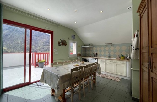 Aydius House | 75 m² Gîte ∙ 3 bedrooms ∙ 6 guests