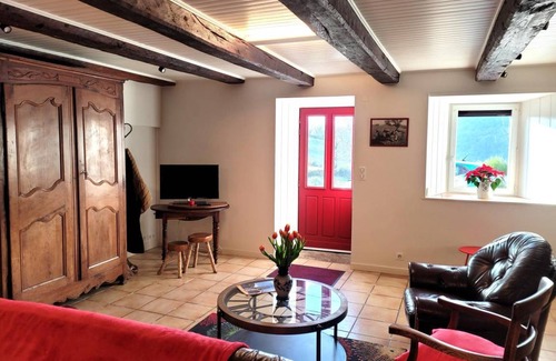 Bort-les-Orgues House | 75 m² Gîte ∙ 2 bedrooms ∙ 4 guests