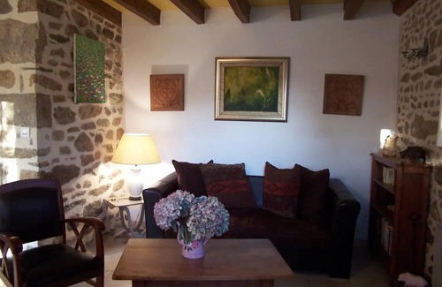 Jouillat House | 75 m² House ∙ 2 bedrooms ∙ 4 guests