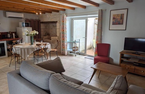 Bunzac Cottage | 76 m² Cabin ∙ 2 bedrooms ∙ 5 guests