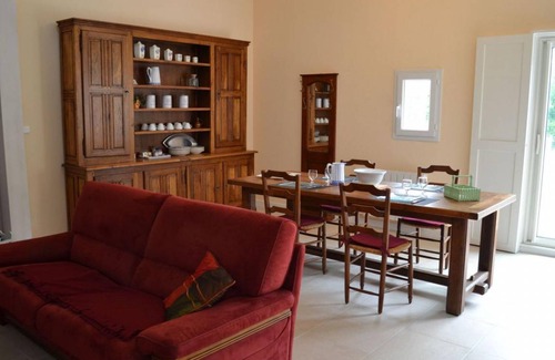 Saint-Sulpice-de-Cognac Cottage | 77 m² Cabin ∙ 1 bedroom ∙ 2 guests