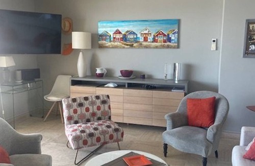Toulon - Hyeres Apartment | 78 m² Apartment ∙ 2 bedrooms ∙ 6 guests