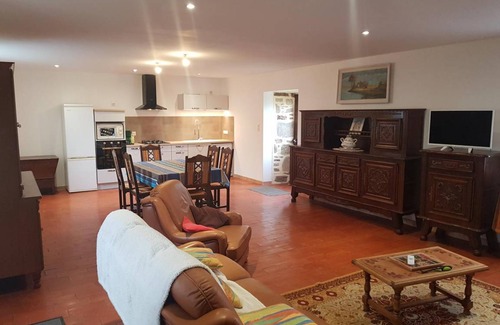 Soudaine-Lavinadiere House | 78 m² Gîte ∙ 2 bedrooms ∙ 5 guests