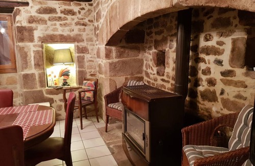 Saint-Privat House | 79 m² Gîte ∙ 2 bedrooms ∙ 5 guests