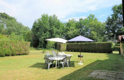 Le Porge Other | 80 m² Accommodation ∙ 3 bedrooms ∙ 6 guests