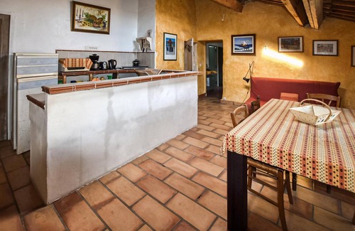 Morieres-les-Avignon Apartment | 80 m² Apartment ∙ 3 bedrooms ∙ 6 guests