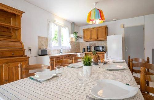 Saint-Pee-sur-Nivelle House | 80 m² House ∙ 4 bedrooms ∙ 8 guests