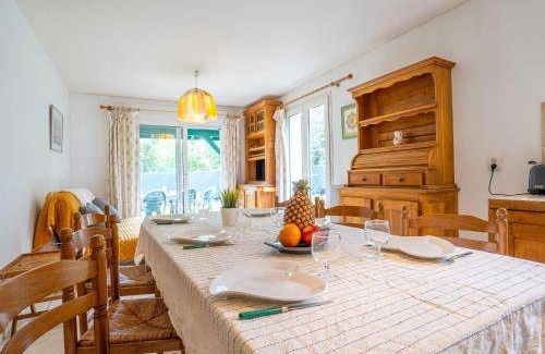 Saint-Pee-sur-Nivelle House | 80 m² House ∙ 4 bedrooms ∙ 8 guests