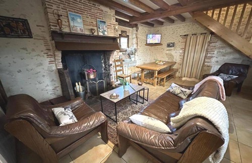 Mont-de-Marsan House | 80 m² Gîte ∙ 2 bedrooms ∙ 4 guests