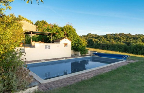 Juignac House | 80 m² House ∙ 2 bedrooms ∙ 4 guests
