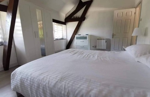 Moutier-Malcard House | 80 m² House ∙ 2 bedrooms ∙ 4 guests