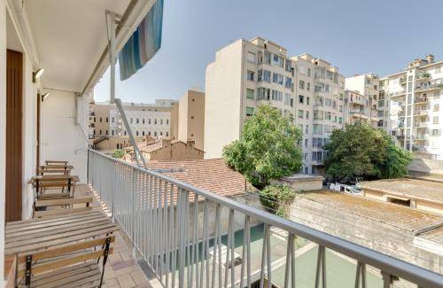 Saint-Charles Apartment | 82 m² Apartment ∙ 4 bedrooms ∙ 10 guests