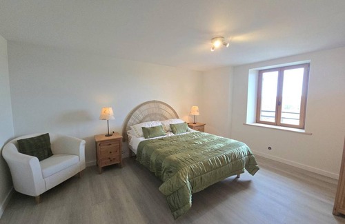 Saint-Meard-de-Drone Cottage | 83 m² Cabin ∙ 2 bedrooms ∙ 5 guests