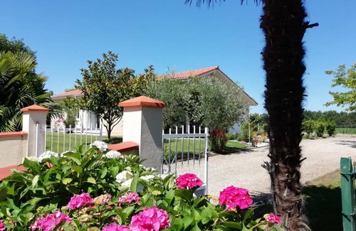 Bats House | 83 m² Gîte ∙ 3 bedrooms ∙ 6 guests