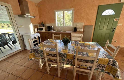 Benquet House | 84 m² Gîte ∙ 3 bedrooms ∙ 6 guests