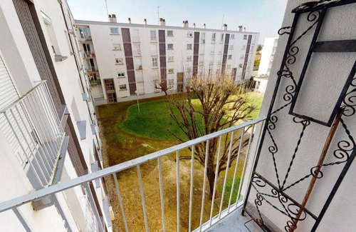 Villenave-d'Ornon Resort | 84 m² Private room ∙ 1 bedroom ∙ 1 guest